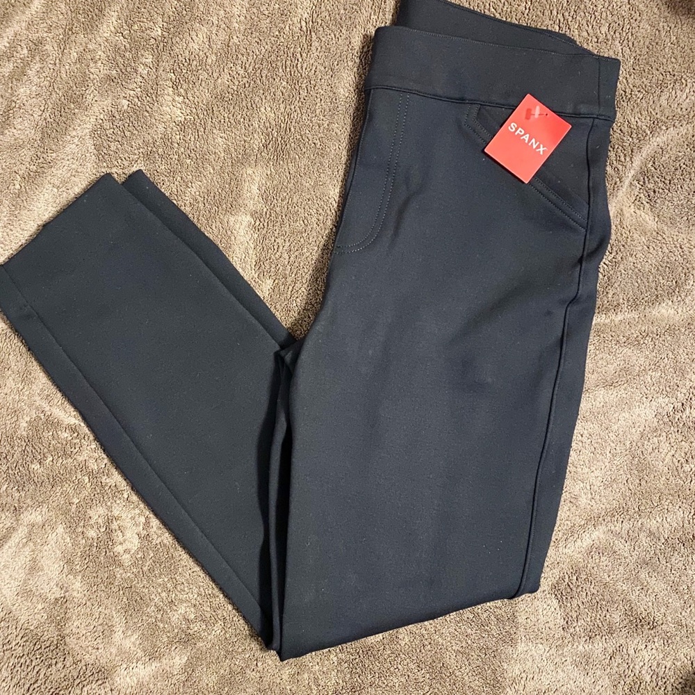 Spanx The Perfect Black Pant - Back Seam  M NWT